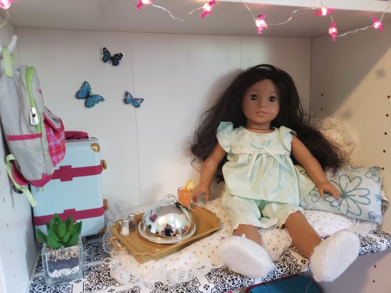 DIY Dollhouse